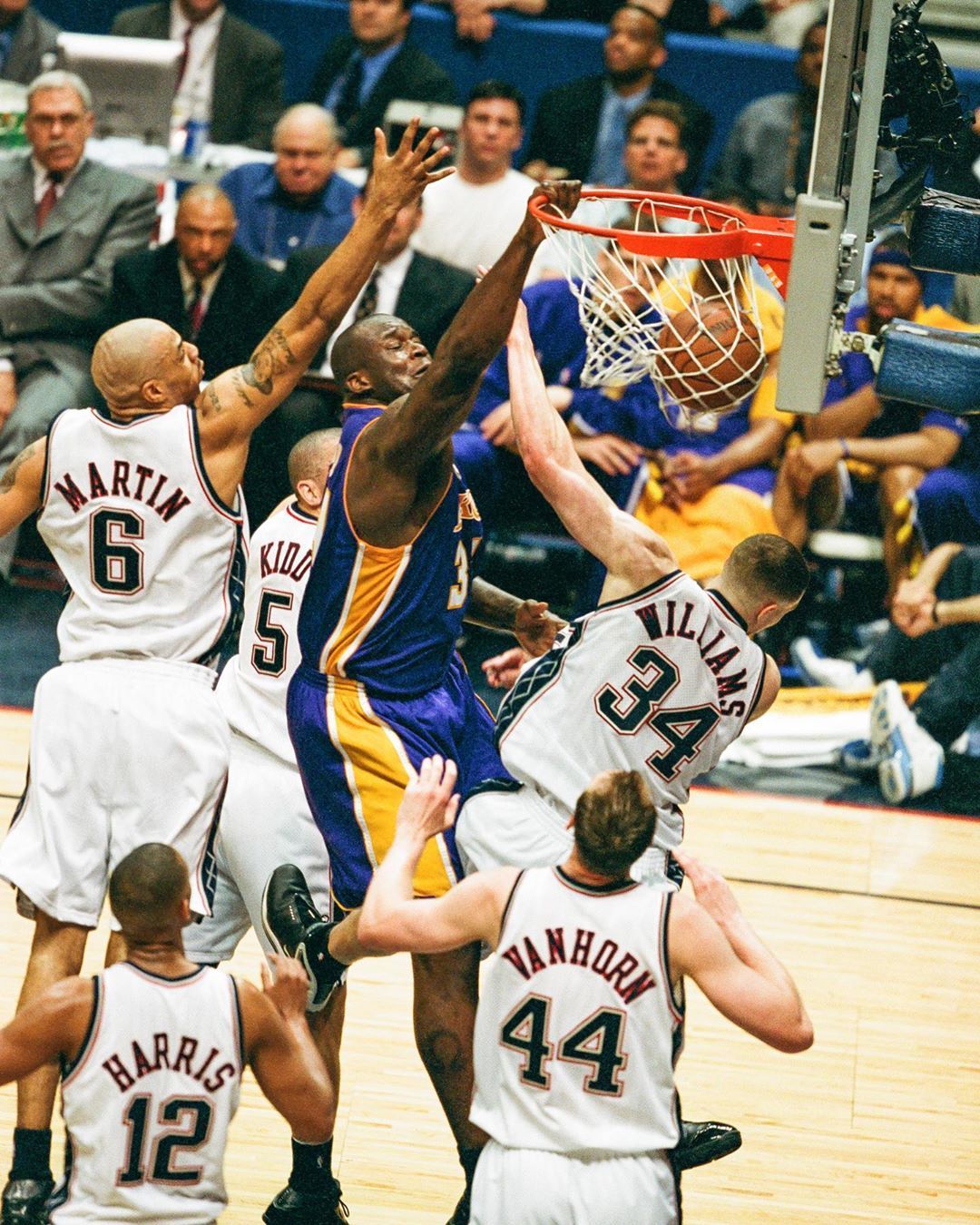 齐米卡斯：我爱利物浦的一切；利物浦和罗马的精神风格很像（齐米卡斯：我热爱利物浦的一切，红军与罗马的精神气质相近）